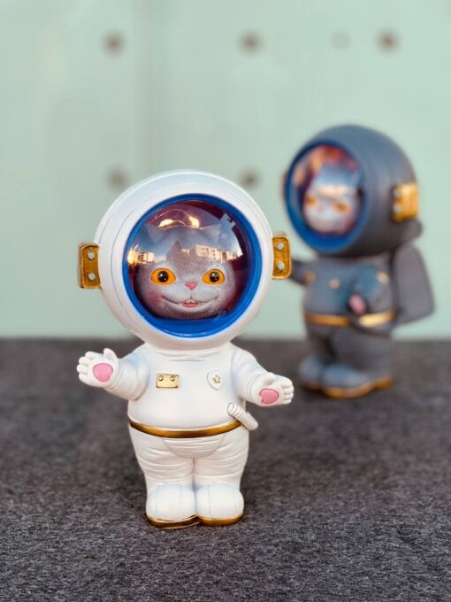 خرید مجسمه فضانورد