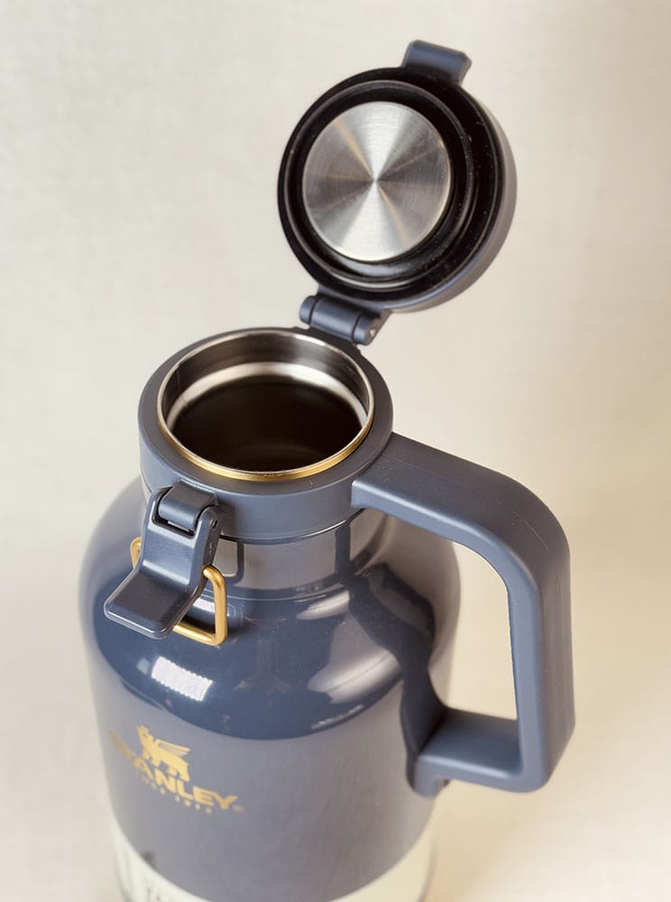 خرید فلاسک آبجو استنلی 1.9 لیتر GROWLER و ست دوتایی لیوان آبجو 470 میل