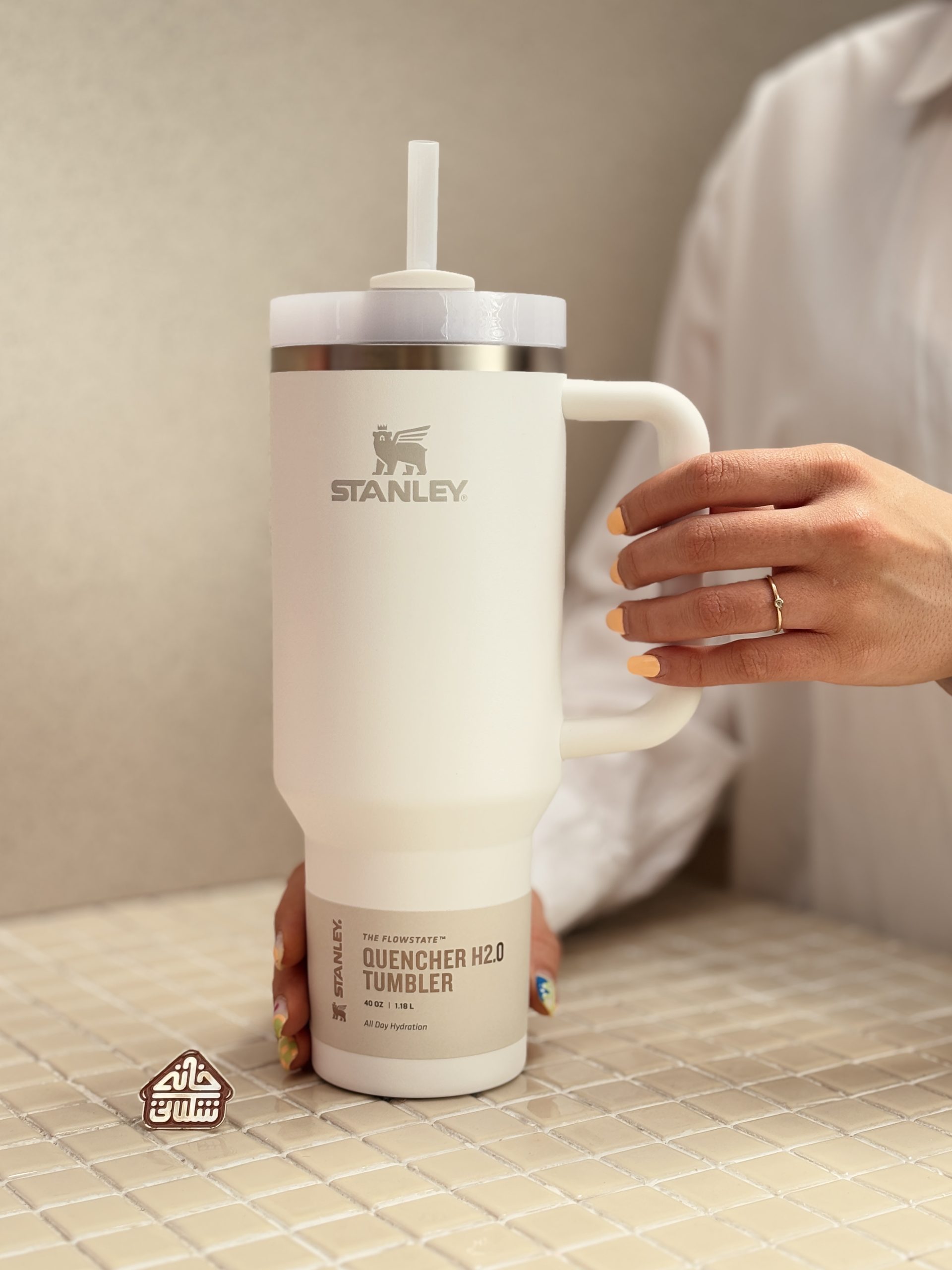 ماگ استنلی اورجینال نی دار تامبلر حجم 40 OZ مدل QUENCHER H2O TUMBLER